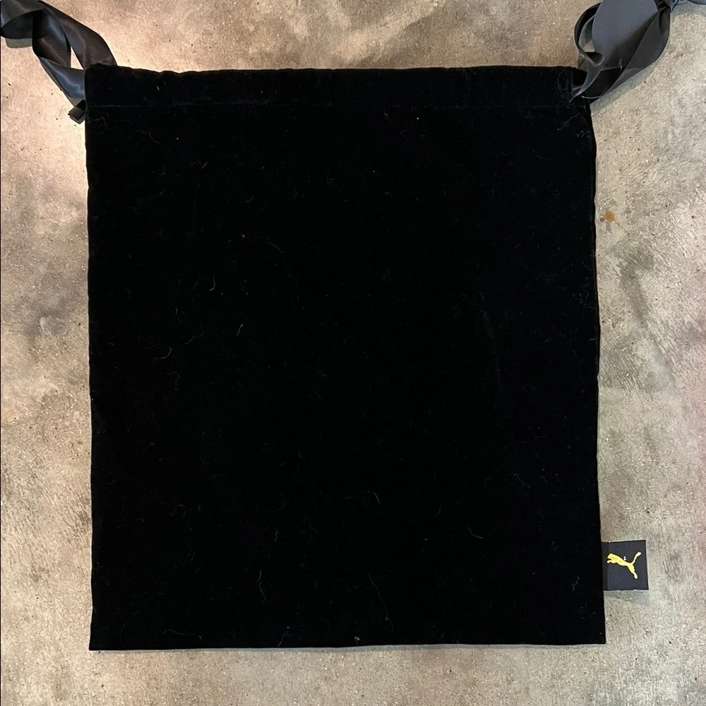 Authentic FENTY x Puma Velvet Drawstring Garment Bag in Black